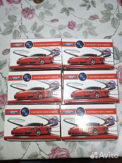 Камера заднего вида полный комплект, новые