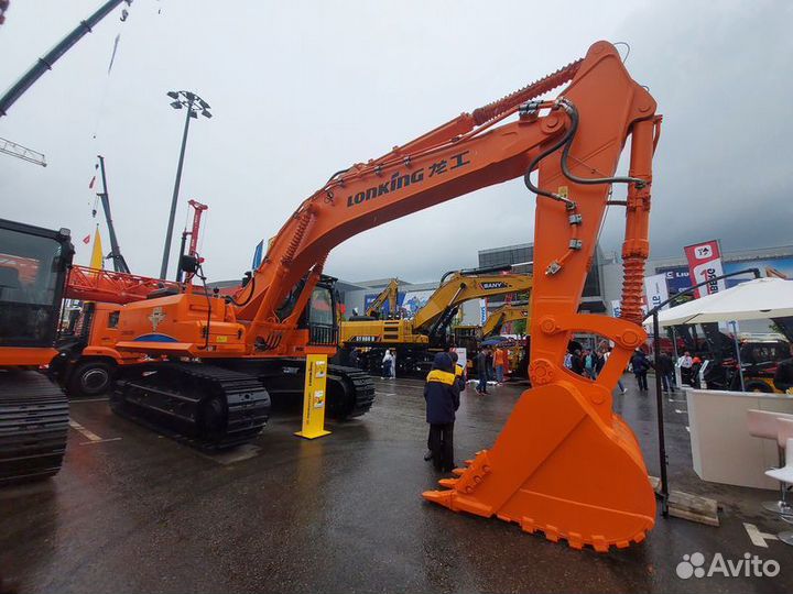 Гусеничный экскаватор Lonking CDM6490, 2024