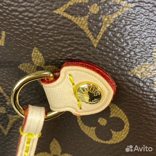 Сумка Louis Vuitton Neverfull MM