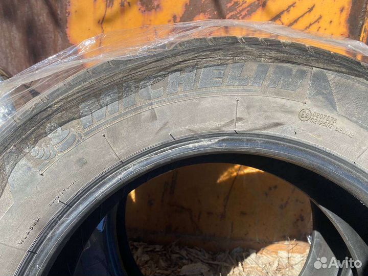 Michelin Latitude Tour HP 225/65 R17 102