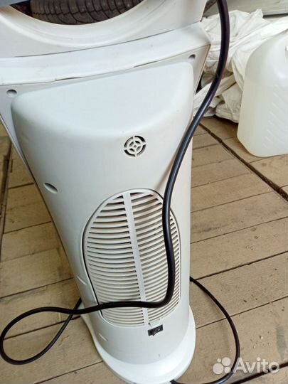 Керамический обогреватель напольный