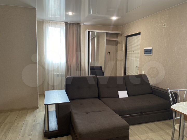 2-к. квартира, 50 м², 4/4 эт.