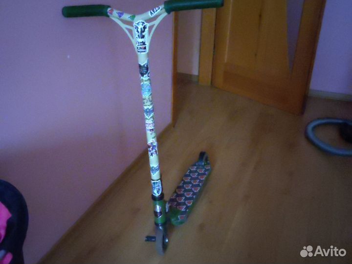 Трюковой самокат