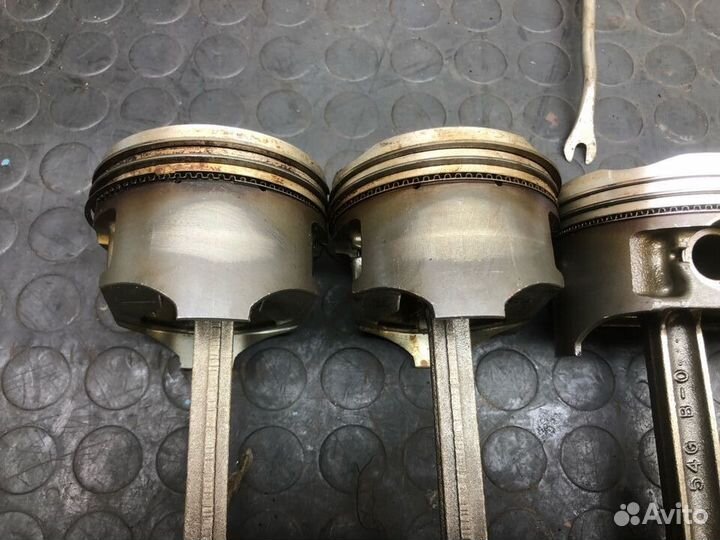 Поршень с шатуном Suzuki SX4 m16a