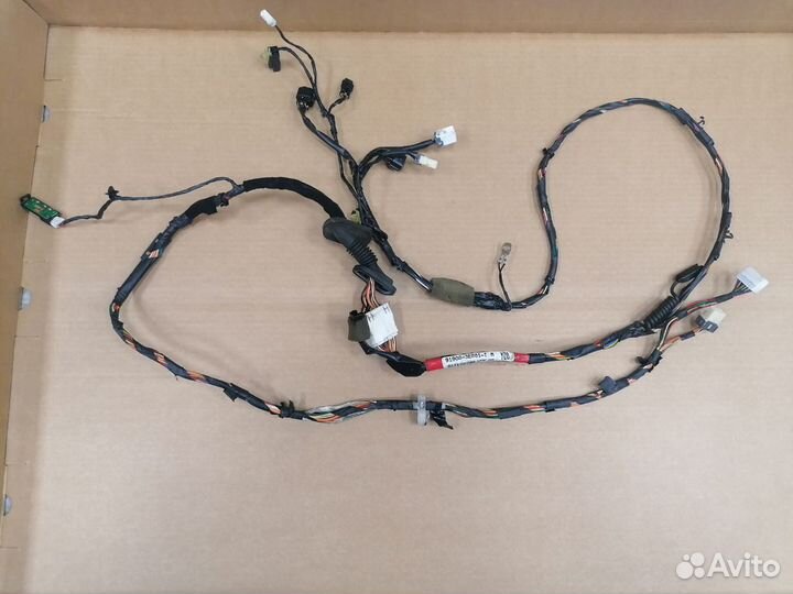 Проводка двери багажника Kia Sorento 1 верх/низ