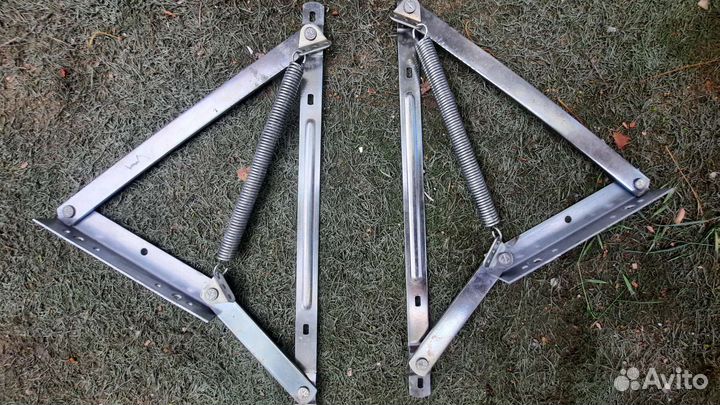 Подъёмный механизм для дивана