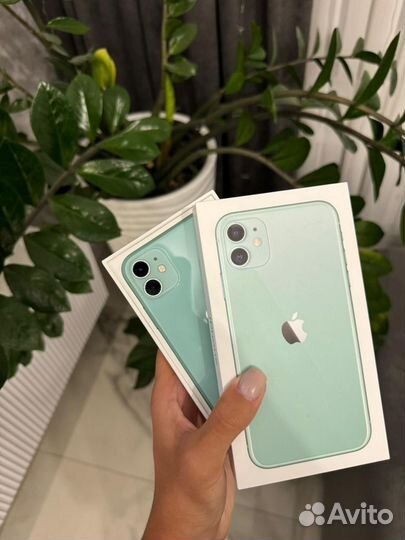 iPhone 11, 64 ГБ