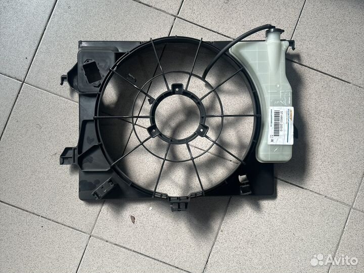 Диффузор радиатора Solaris-Rio