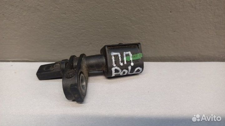 Датчик abs передний правый Volkswagen Polo 2013