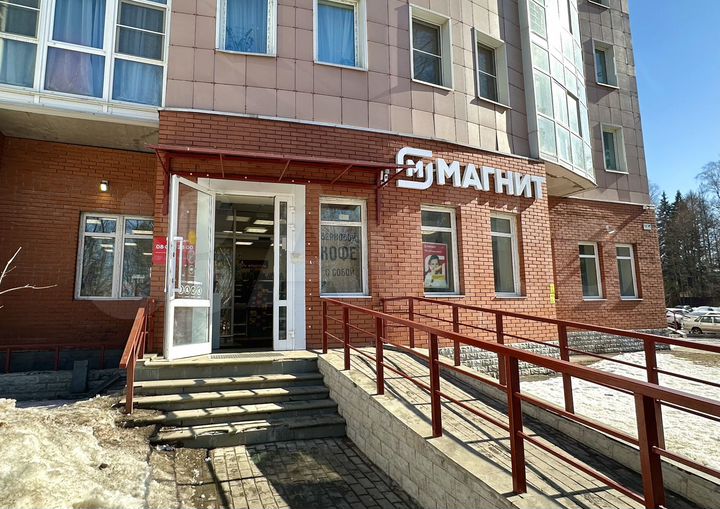 Помещение с арендатором - 362 м²