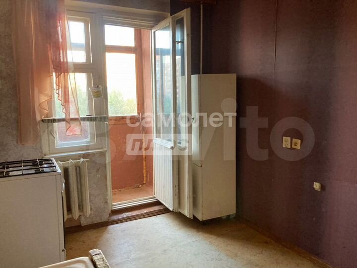 3-к. квартира, 65 м², 6/10 эт.