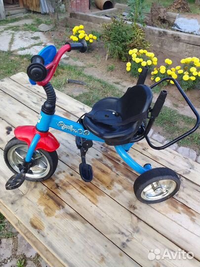 Детский трехколесый бу