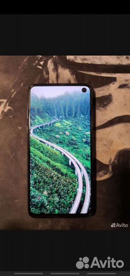 Samsung Galaxy S10e, 6/128 ГБ