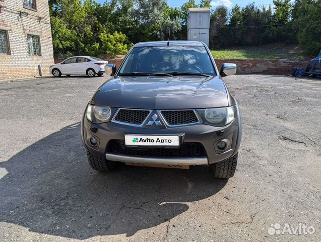 Mitsubishi L200 2.5 AT, 2013, 262 930 км с пробегом, цена 1600000 руб.