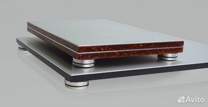 Антивибрационная подставка под акустику