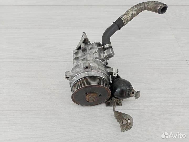 Насос гидроусилителя Bmw 5-Series (E60)