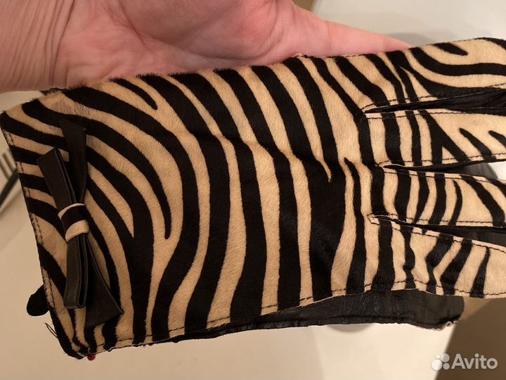 Перчатки новые кожа пони Dents