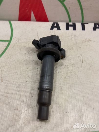 Катушка зажигания Toyota Avensis T25 1zzfe 2008