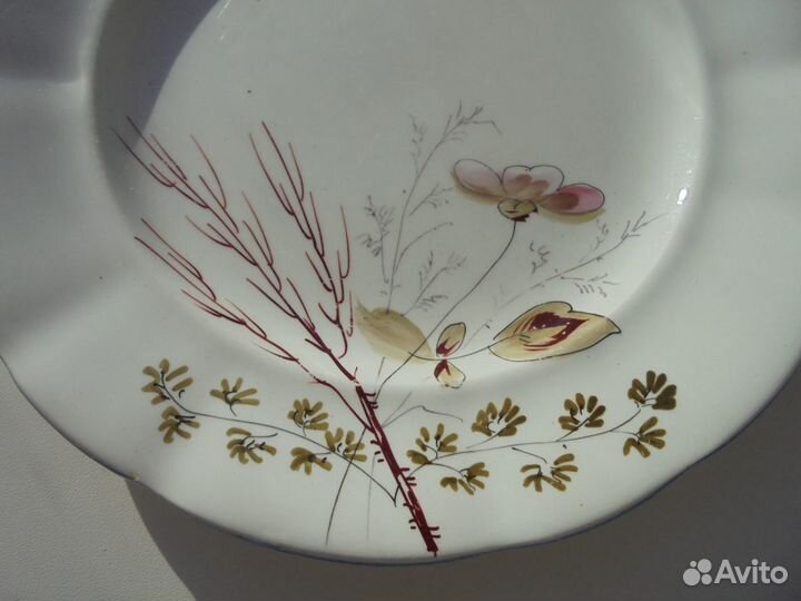 Тарелка. Фабрика И.Е.Кузнецова на Волхове