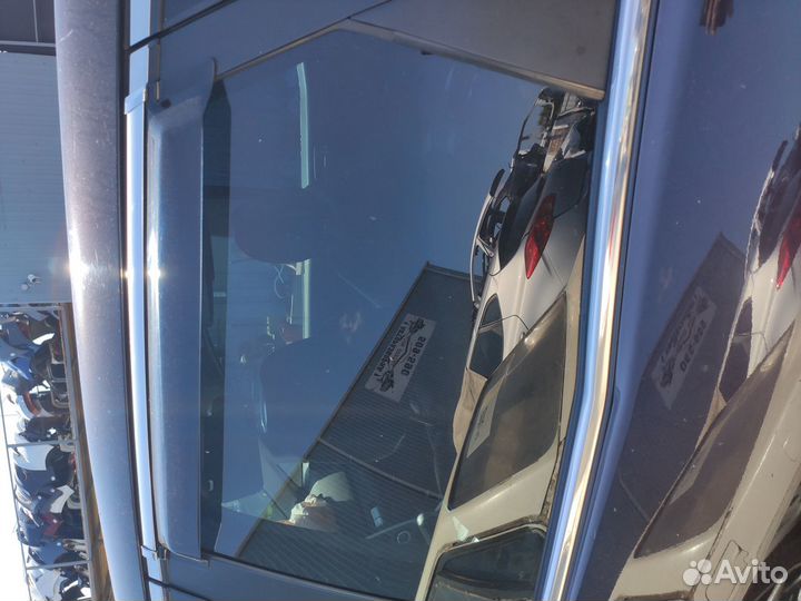 Мазда сх-7 Стекло заднее левое