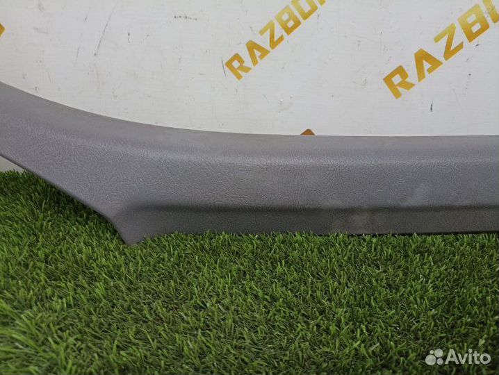 Обшивка стойки передняя правая Hyundai Accent LC2