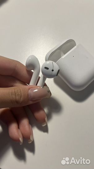 Airpods 2