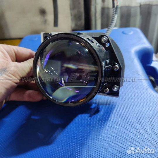 Переходные рамки для замены линз в фарах Mazda Cro