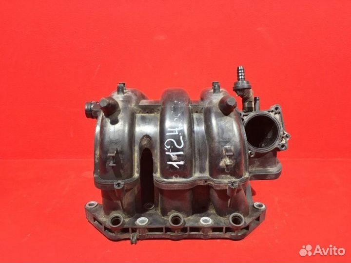 Коллектор впускной Volkswagen Polo 4 AZQ 2005