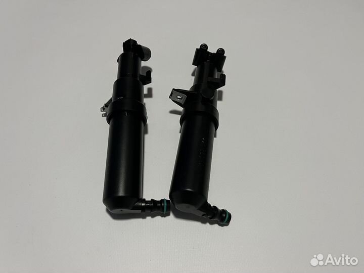 Омыватели передних фар Mercedes W221 новые