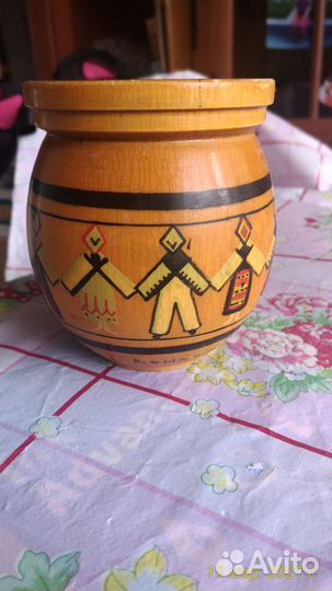 Хрусталь, стекло, дерево, медь