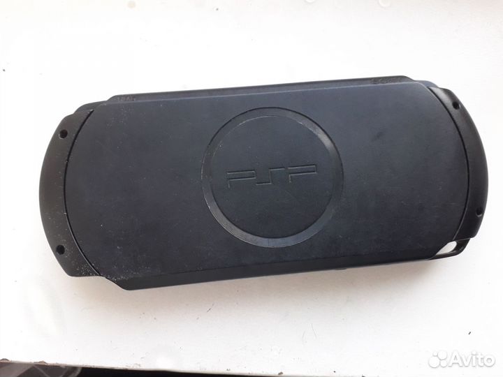 Psp e1008 +64гб -104 игры
