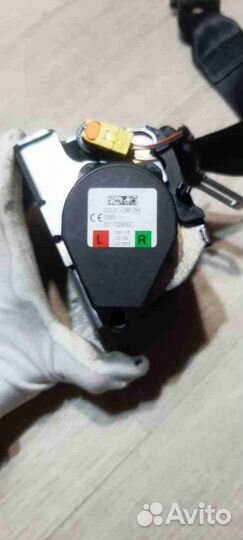 Ремень безопасности задний левый Jaguar F-Pace(X76