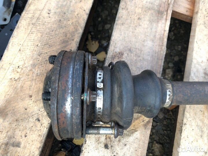 Полуось (привод) задний правый Mercedes Benz S