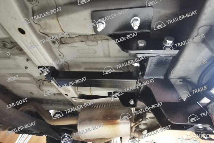 Фаркоп Honda Freed Spike 10-16 под квадрат, 50мм 51294