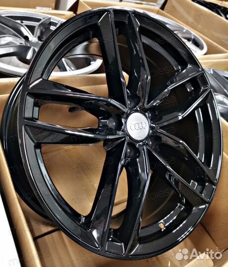 Диски Audi RS Black R20