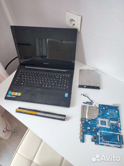 Ноутбук lenovo g50 30 (на запчасти)