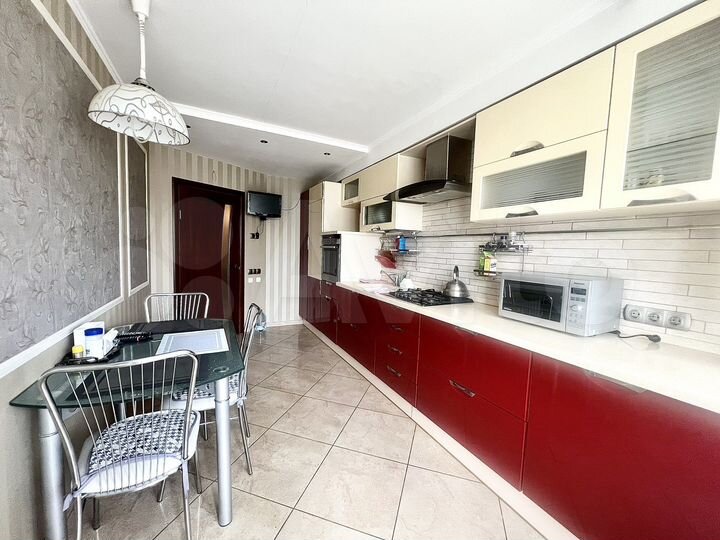 1-к. квартира, 50 м², 3/5 эт.