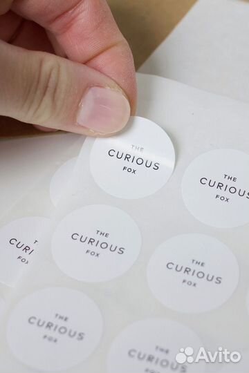 Печать наклеек и этикеток