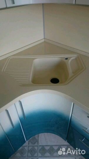 Столешница из искусственного камня