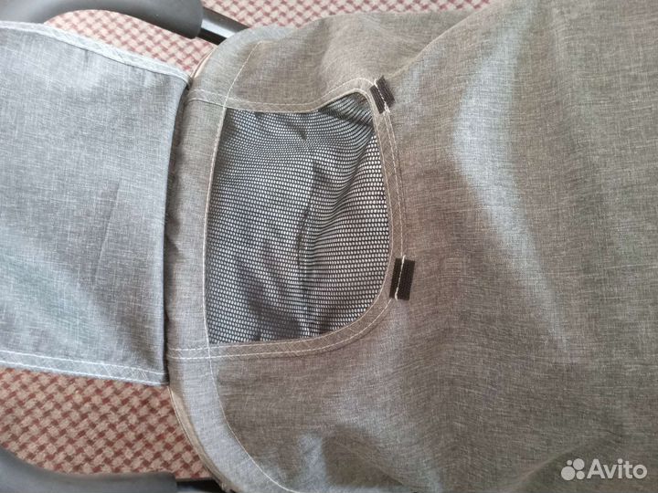 Прогулочная коляска трость