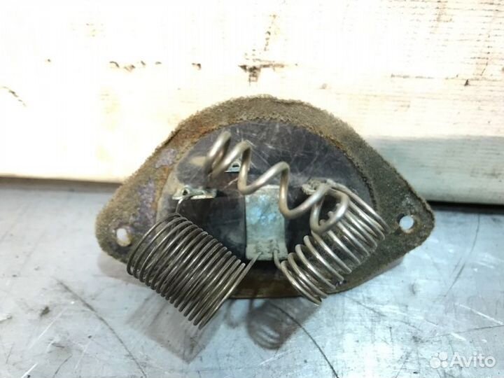 Резистор отопителя Daewoo Nexia N100 A15MF 2005