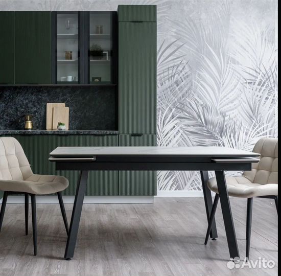 Кухонный стол