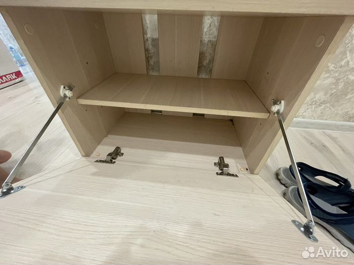 Вешалка в прихожую, прихожая