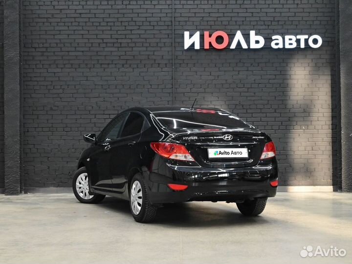 Hyundai Solaris 1.4 AT, 2012, 113 810 км