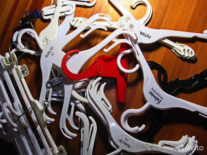 Плечики детские (вешалки 30 шт.)