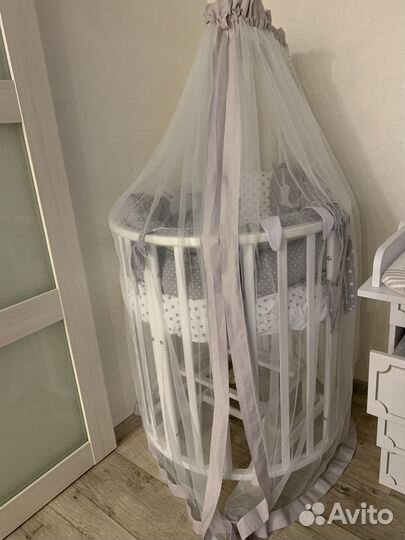 Кроватка трансформер круглая