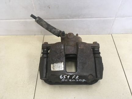 Суппорт передний правый C4 2005-2011