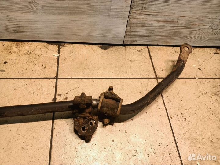 Стабилизатор передний Nissan Terrano WD21