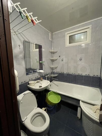 2-к. квартира, 42 м², 1/4 эт.