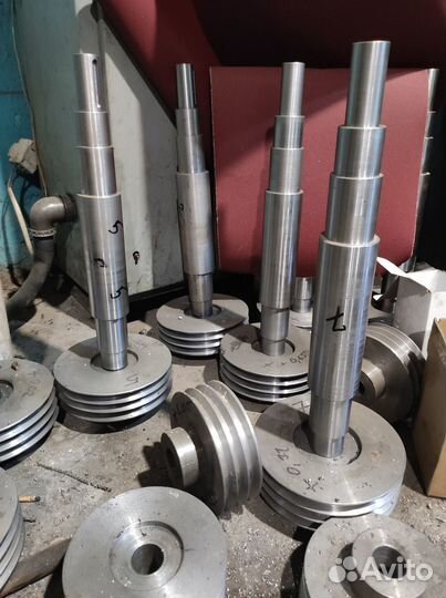 Изготовление валов, шкивов, ступиц, втулок